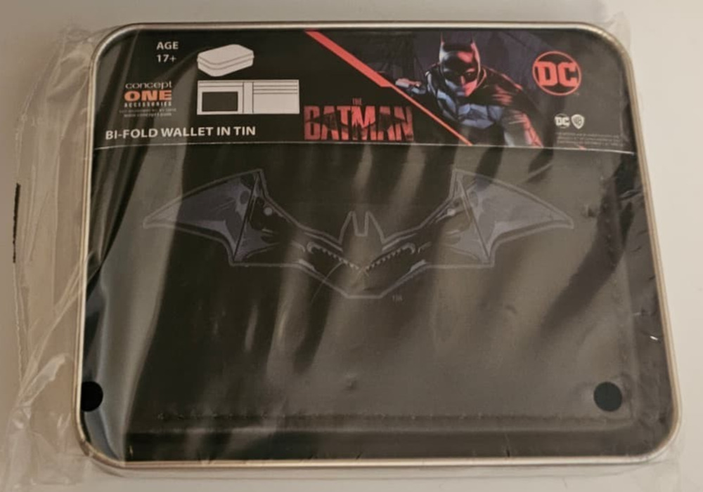 The Batman Bifold Wallet, Slim Wallet with Decorative Tin for Men and Women,